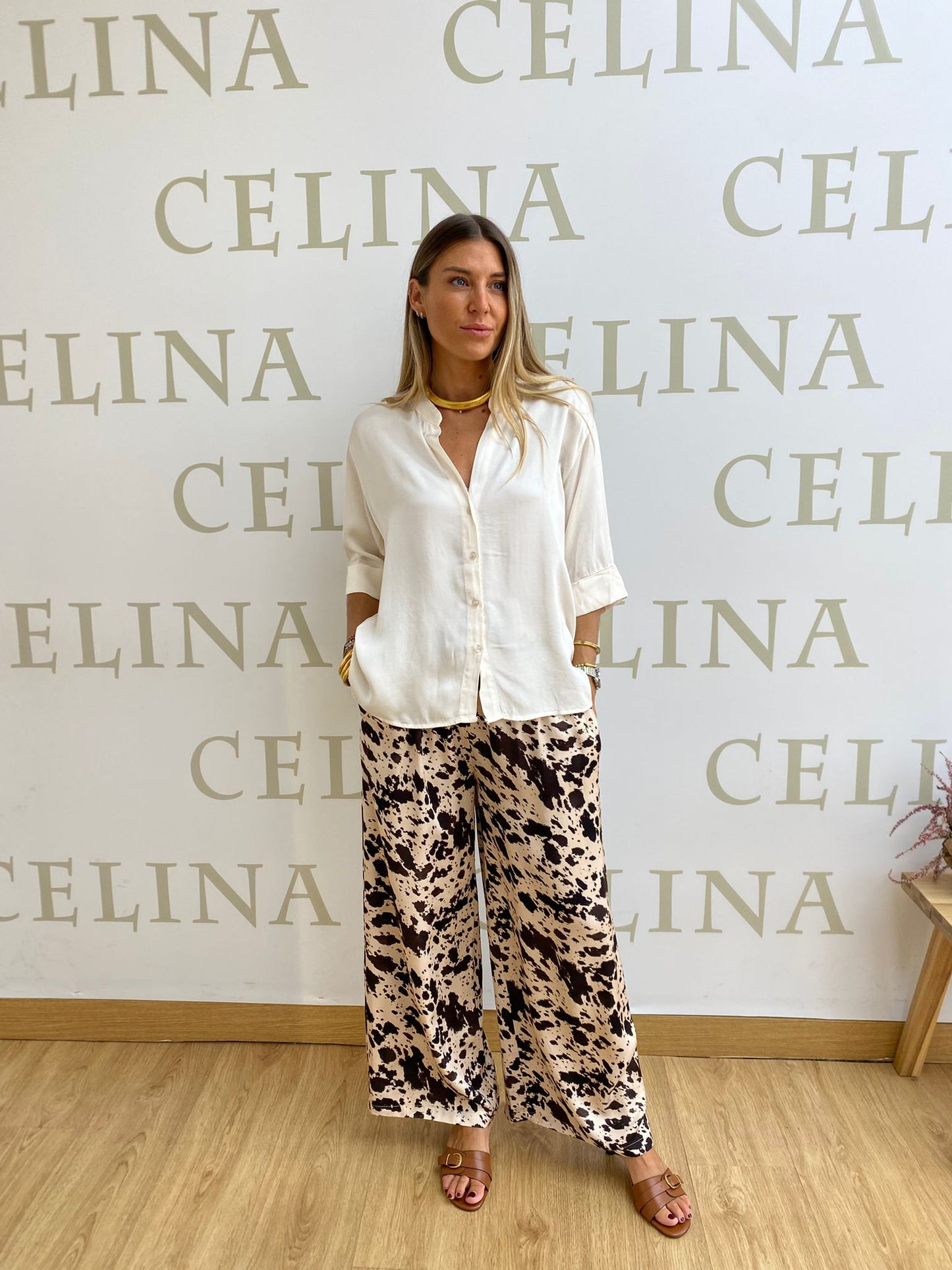 NIZA - CAMISA LISA SATINADA