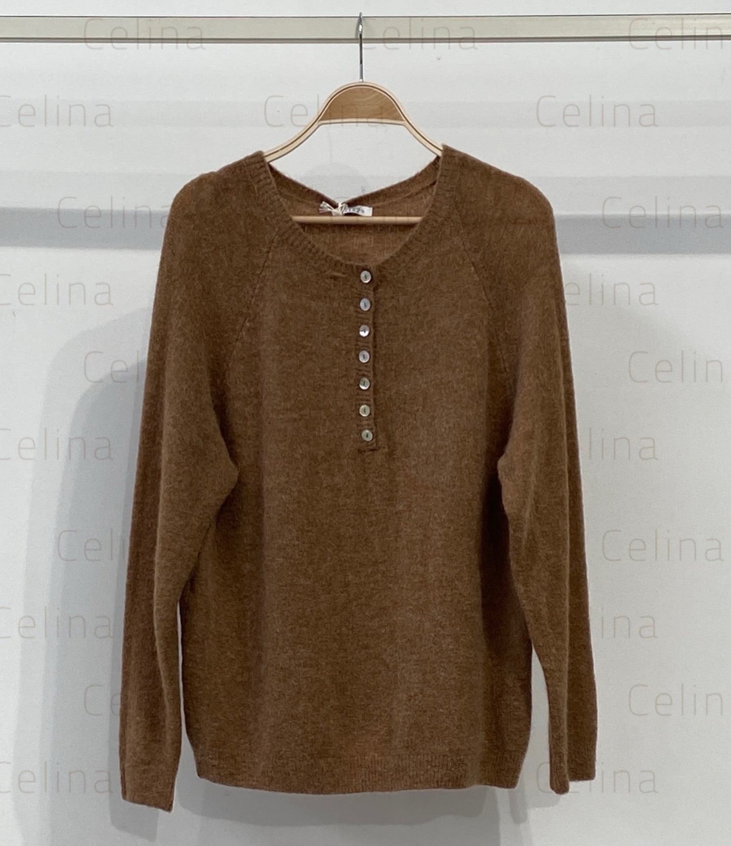 Jersey cuello caja botones