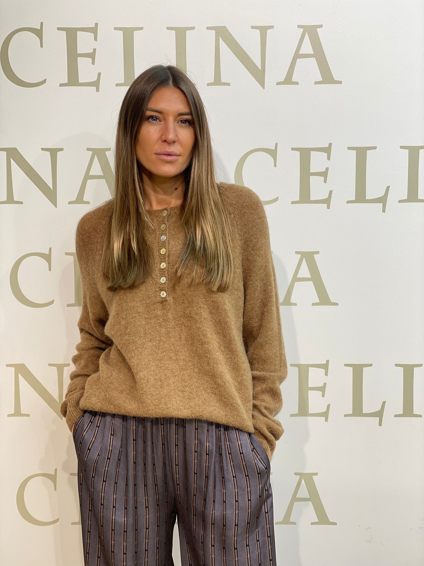 ENNIS - JESRSEY MOHAIR