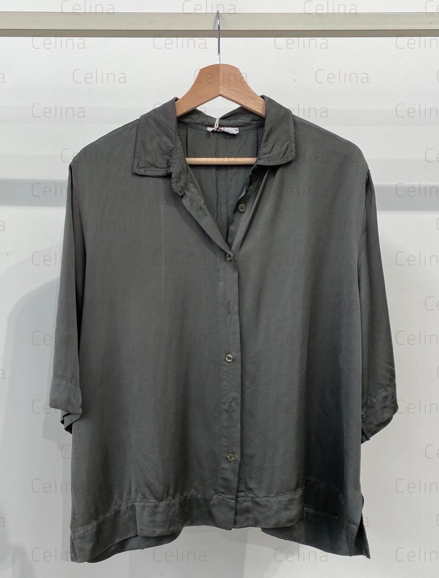 NIZA - CAMISA LISA SATINADA