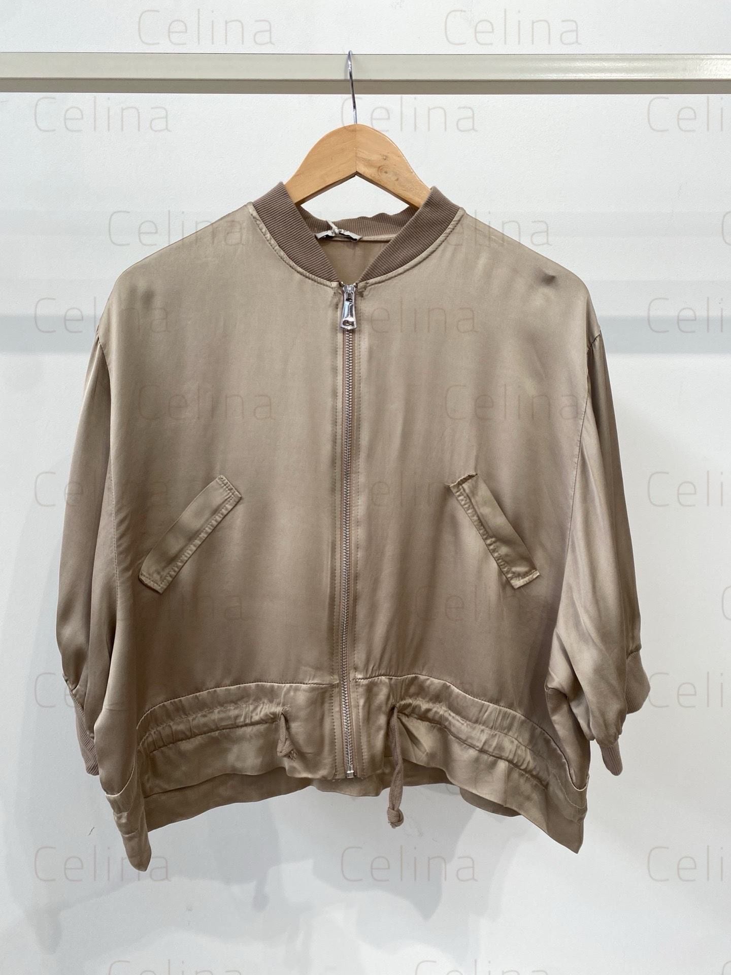 LYON - BOMBER LISO SATINADO