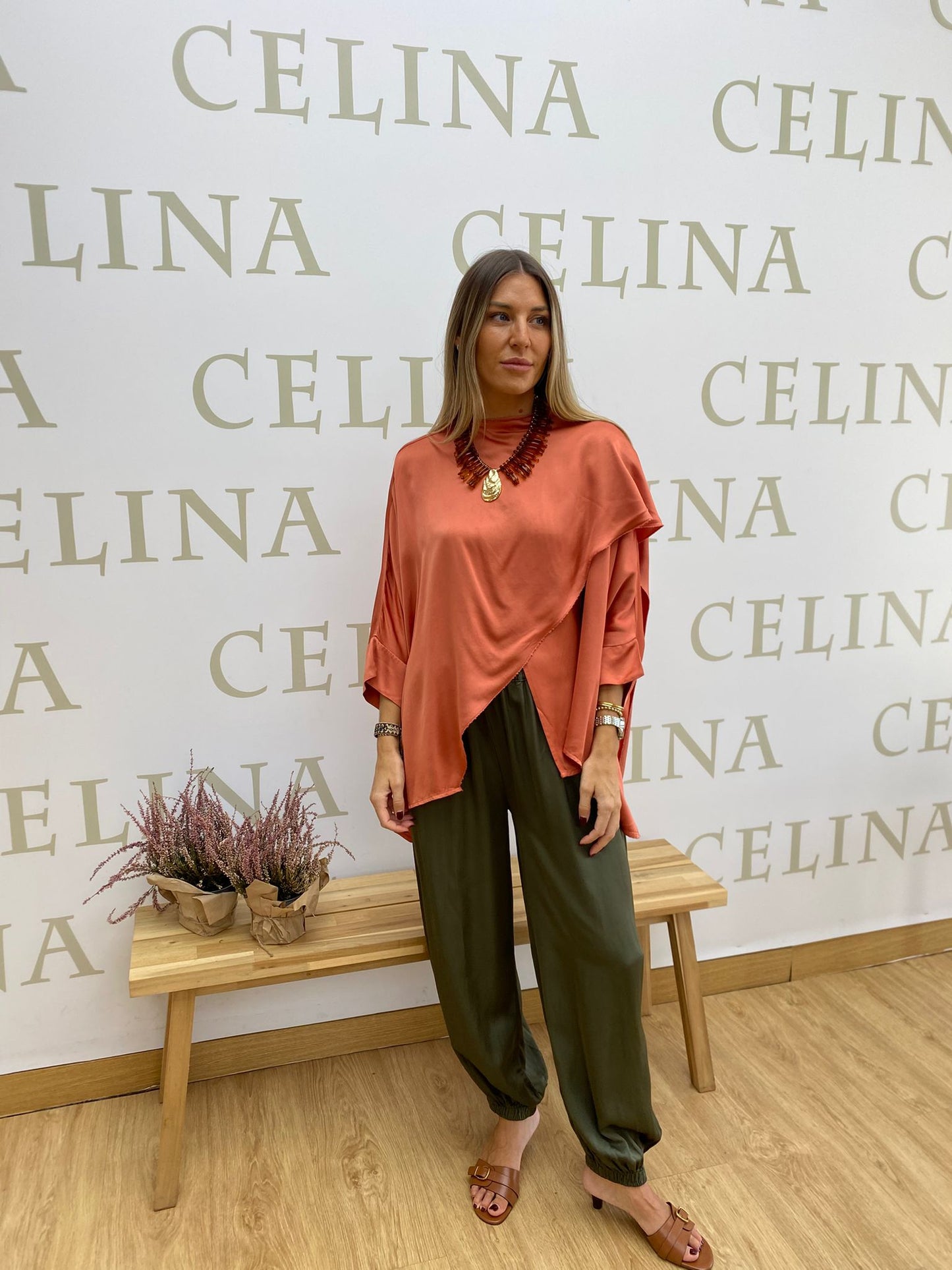 VERSALLES - BOMBACHO LISO SATINADO