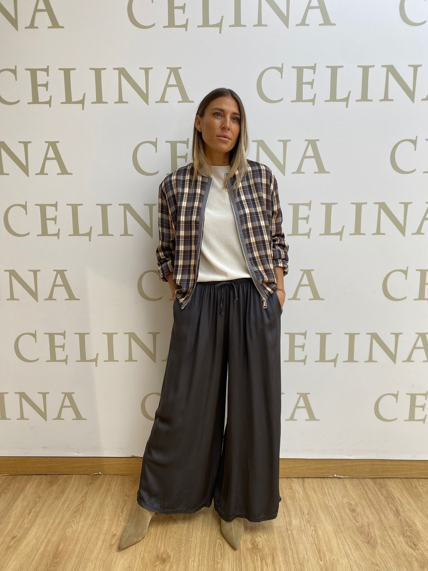 NIMES - PANTALÓN PALAZZO SATINADO