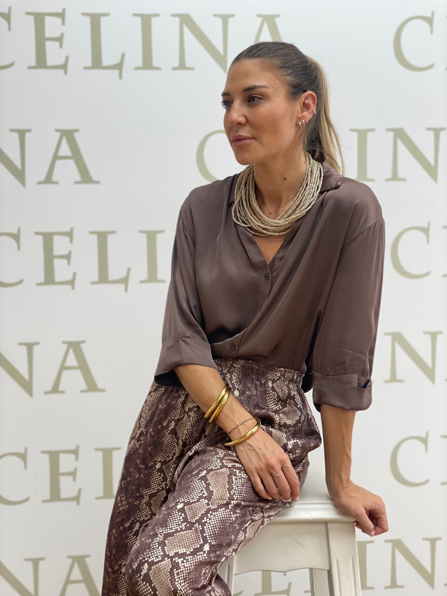 NIZA - CAMISA LISA SATINADA